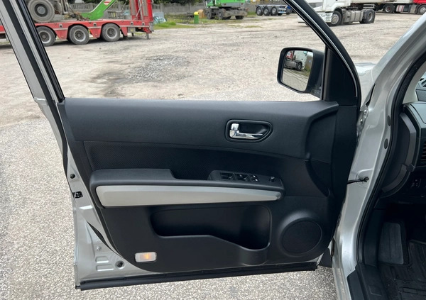Nissan X-Trail cena 29950 przebieg: 204000, rok produkcji 2010 z Gniezno małe 497